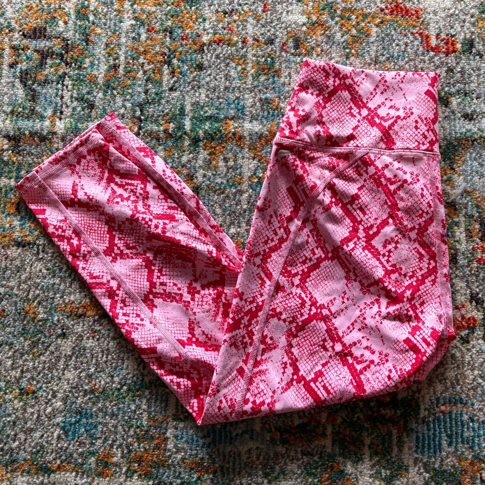 🆕FABLETICS Define Powerhold Snake Print Capri Ti… - image 5